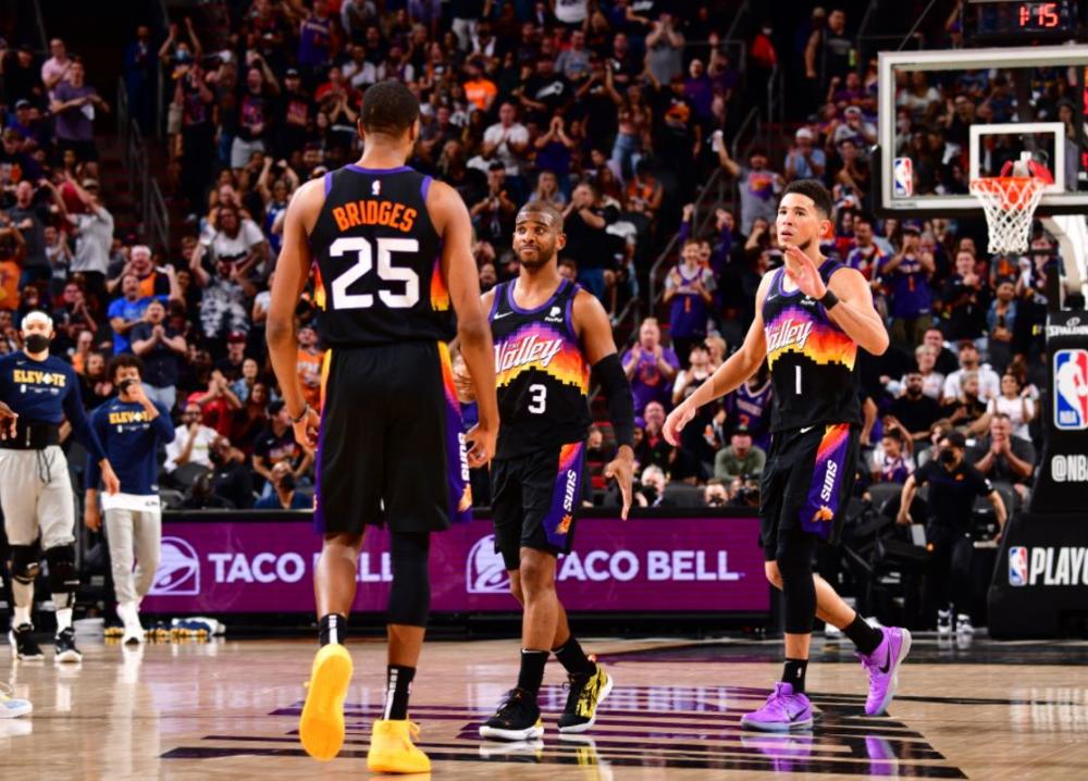 发展并行的 发展并行的