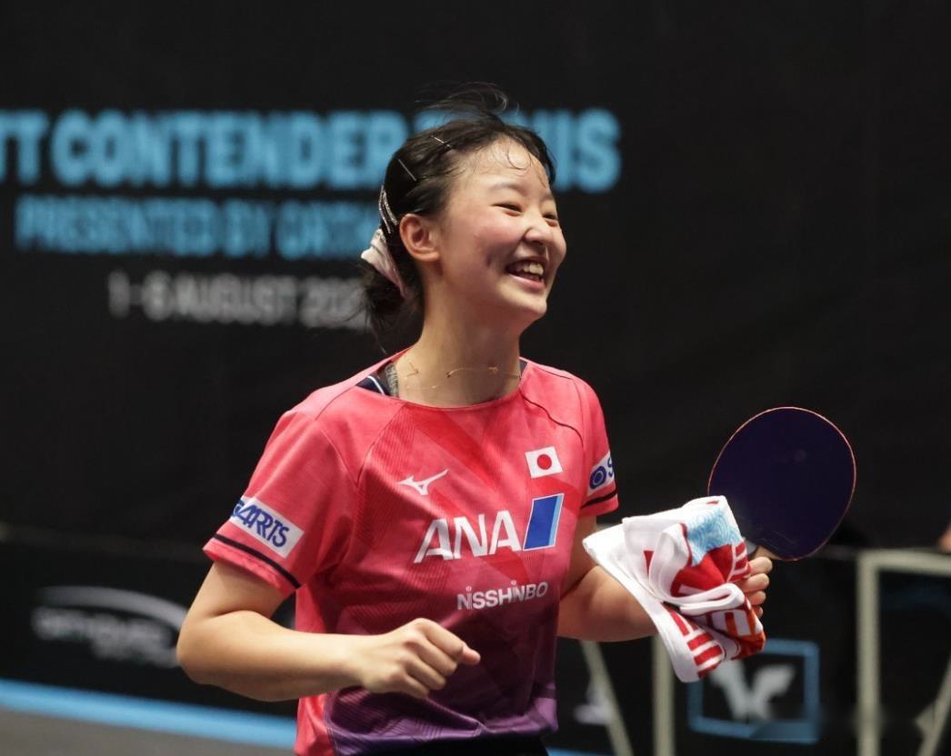 尤其在背泳 尤其在背泳