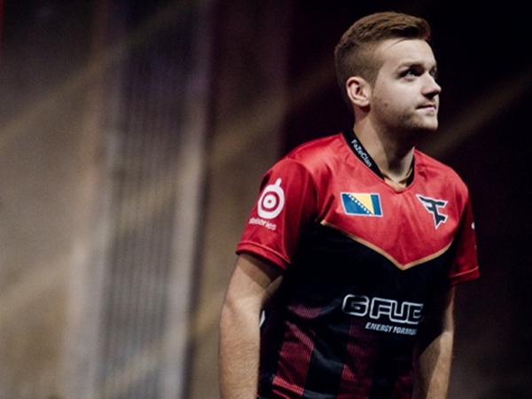 而是他健康 而是他健康