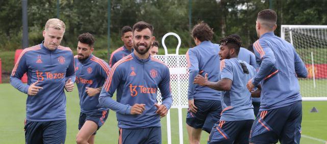 以近两季典 以近两季典